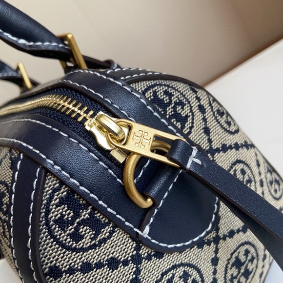 Tory burch classic old flower small Boston pillow bag - Picture 7 of 9